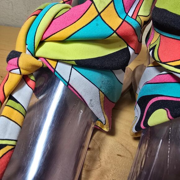 Fabulous Trina Turk Printed wrap Around 60s 70s Groovy Retro Sandals Size 10 - Picture 8 of 11